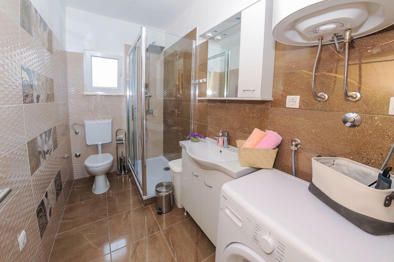 Apartment Petar Kaštela Екстериор снимка