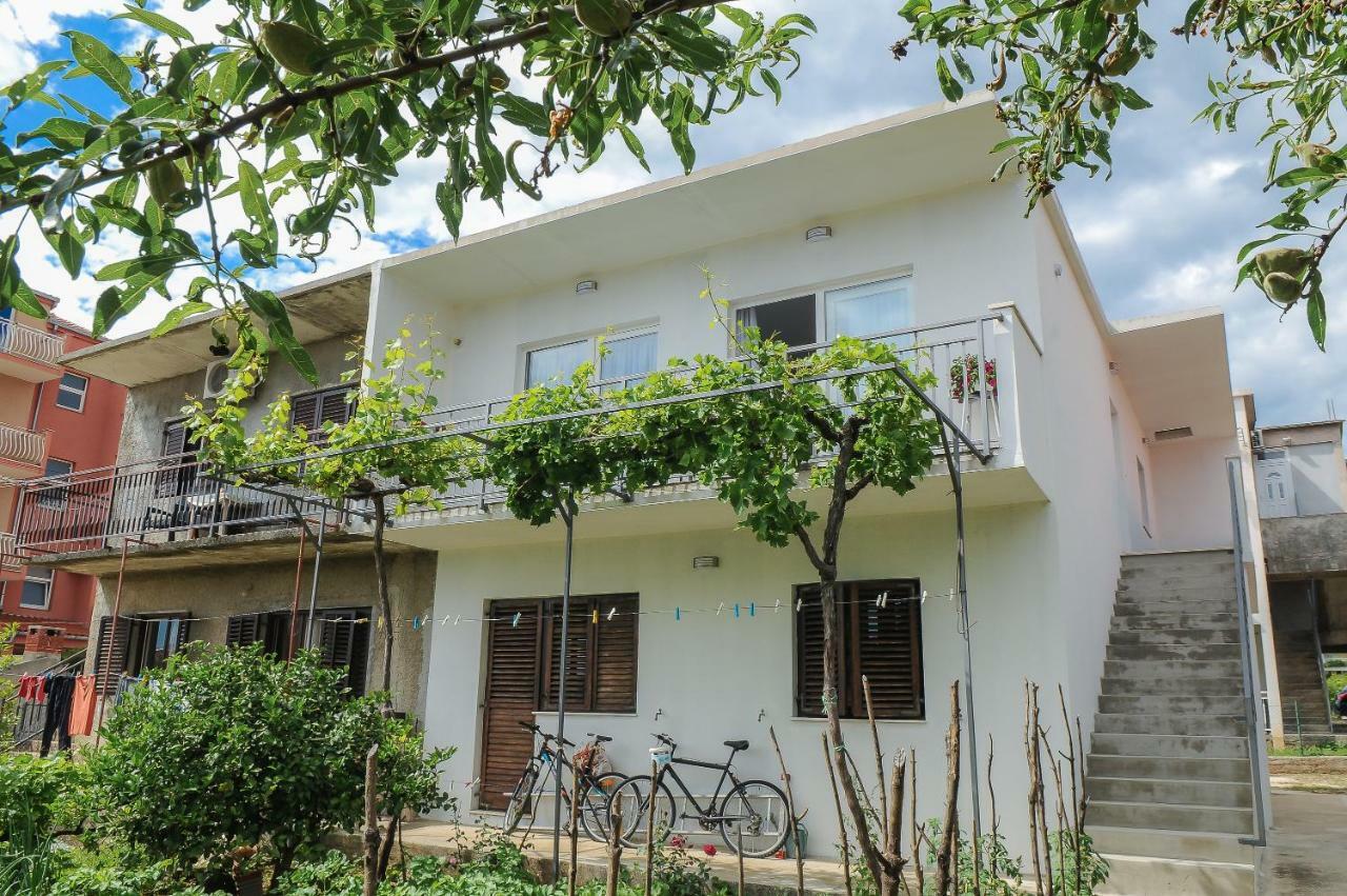 Apartment Petar Kaštela Екстериор снимка