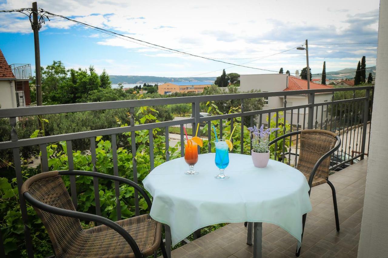 Apartment Petar Kaštela Екстериор снимка