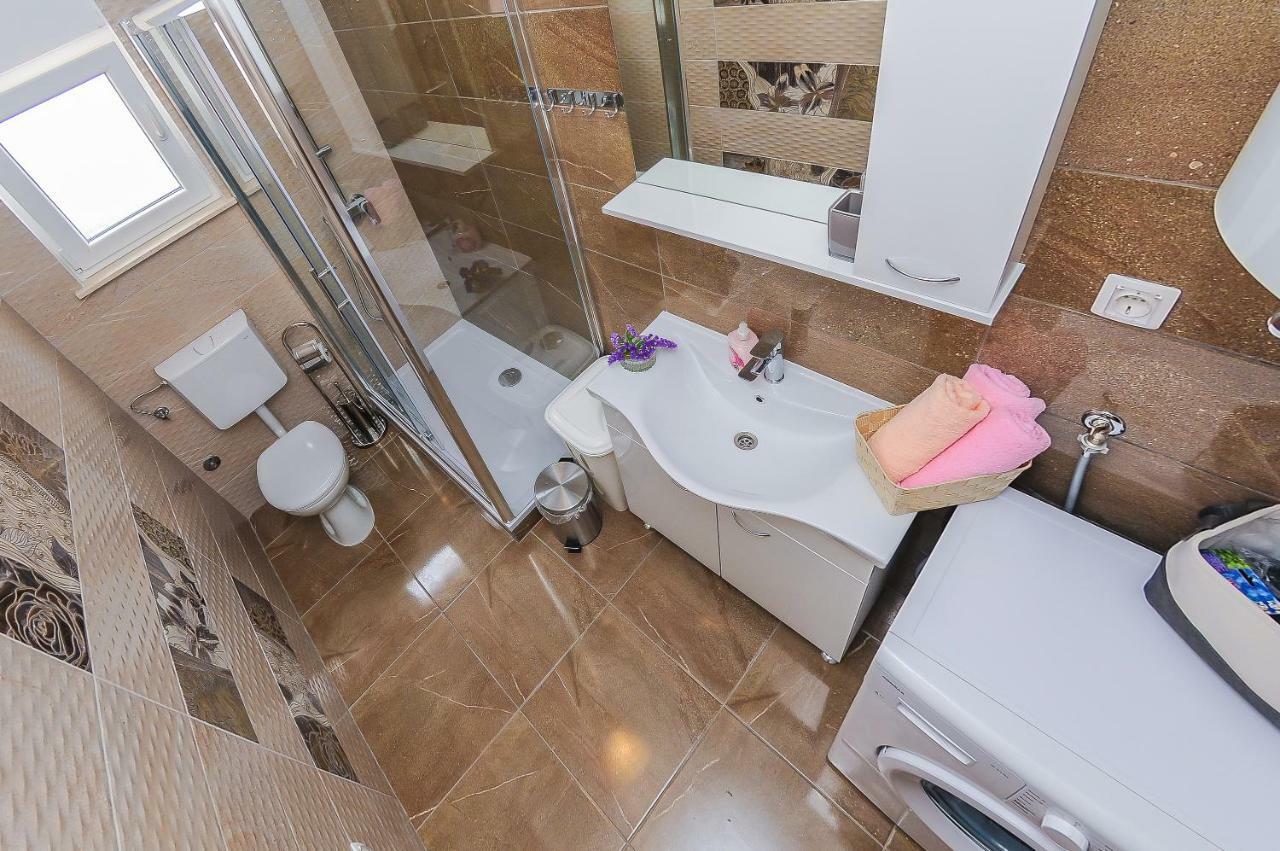 Apartment Petar Kaštela Екстериор снимка