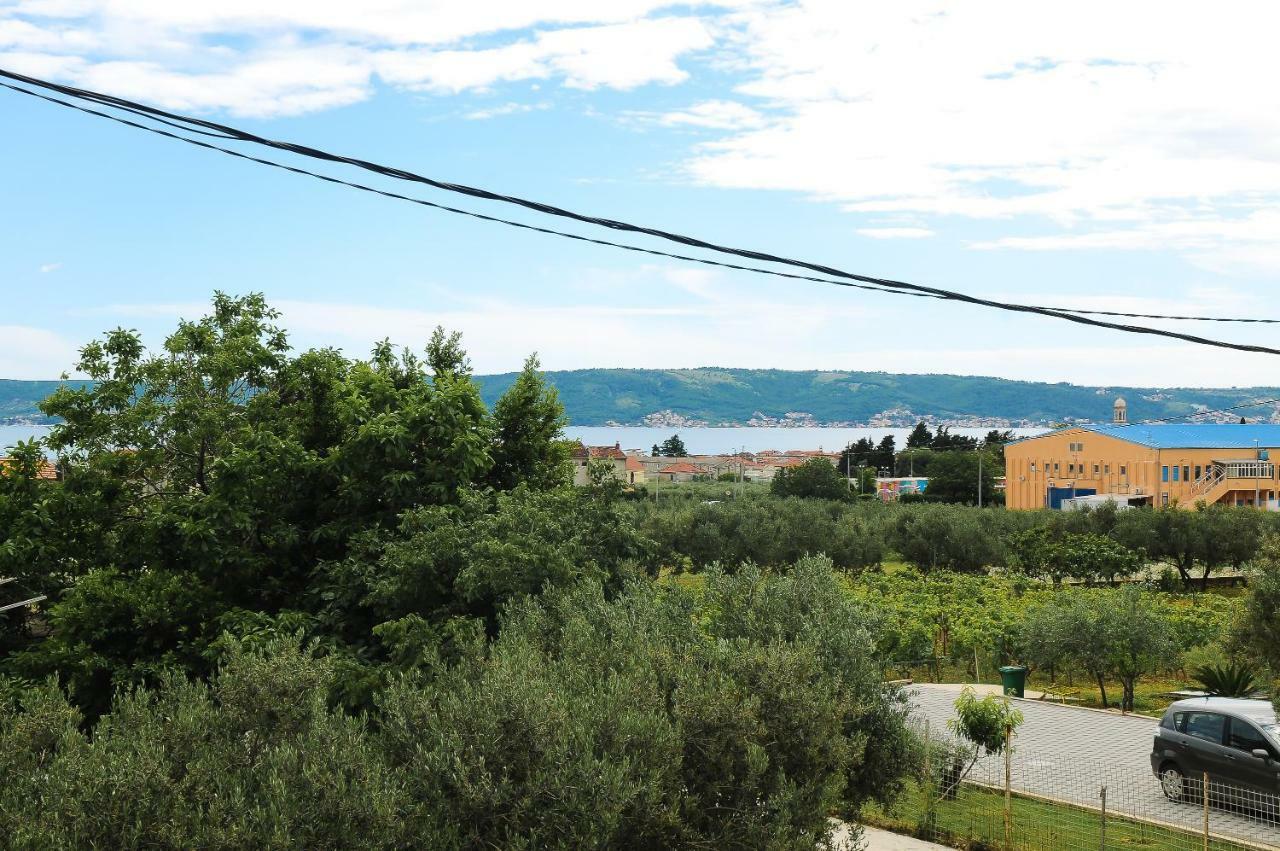 Apartment Petar Kaštela Екстериор снимка