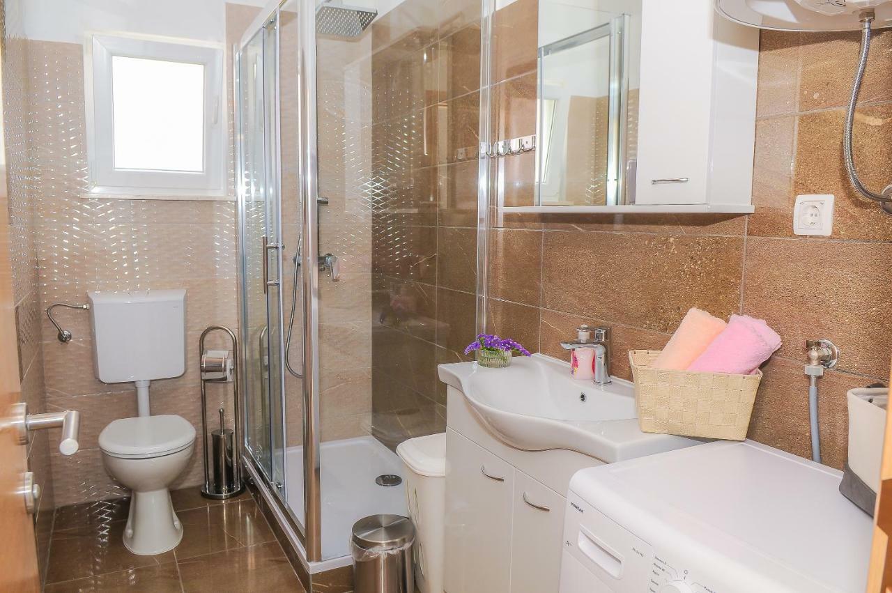 Apartment Petar Kaštela Екстериор снимка